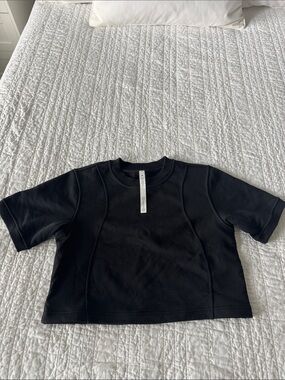 lululemon athletica Black Short-Sleeve Crew Tee never worn without tags